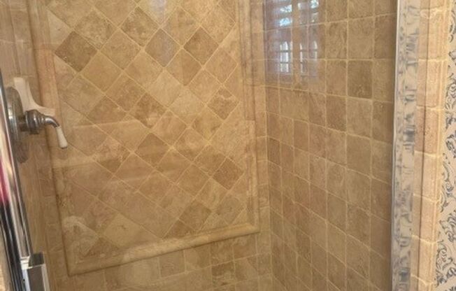 Beautiful and Spacious 4 Bedroom 2.5 Bath Home.  Ideal Location!!