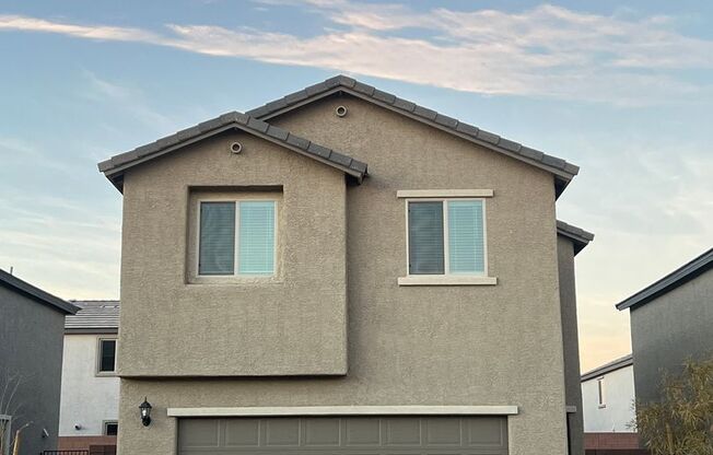 Brand New!! Move in today! 3 bed 2.5 bath 2 story amazing home!!!