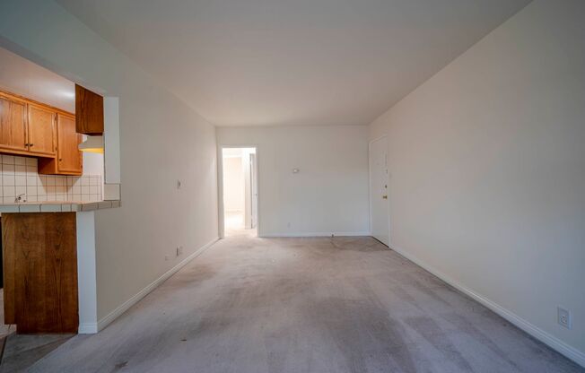 2 beds, 1 bath, $2,975, Unit 69 Glendora Unit 3