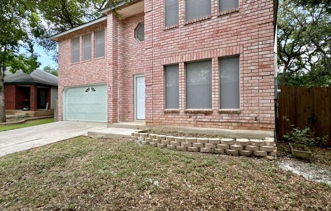 Welcome to this charming 3-bedroom, 2.5-bathroom home located in the desirable Schertz, TX area