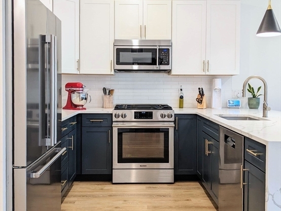4281 WASHINGTON