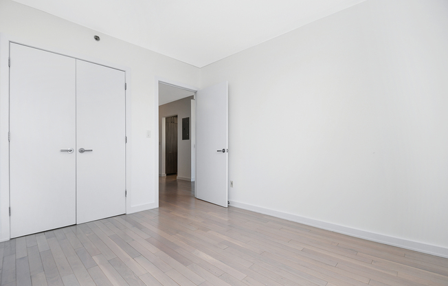 1 bed, 1 bath, $5,300, Unit 157407