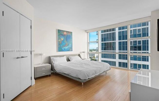 2 beds, 2 baths, 993 sqft, $7,500, Unit 6801 Collins Ave appt 1409