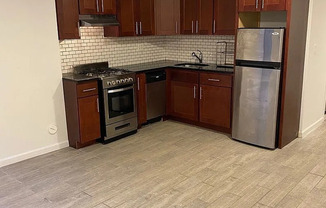 17 IRVING PL