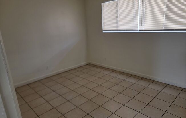 2 beds, 1 bath, $1,650, Unit 1