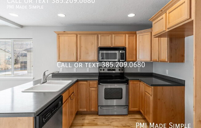 4106 HAYES CIR