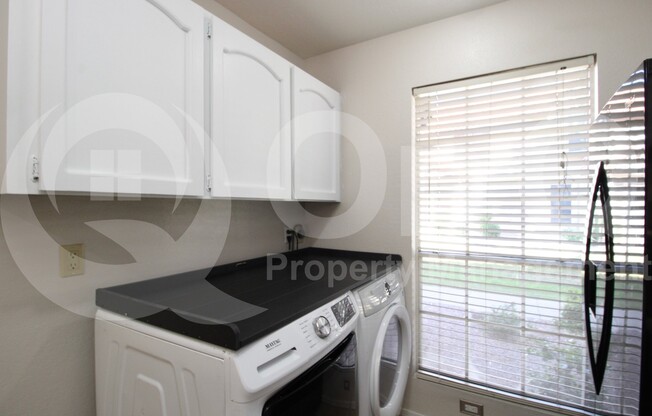 2 beds, 2.5 baths, 1,120 sqft, $1,699, Unit 1049
