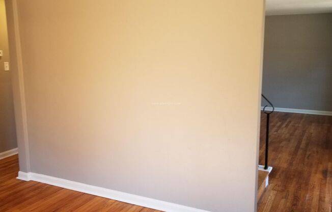 3-Bedroom home available in Verona over looking the Allegheny River