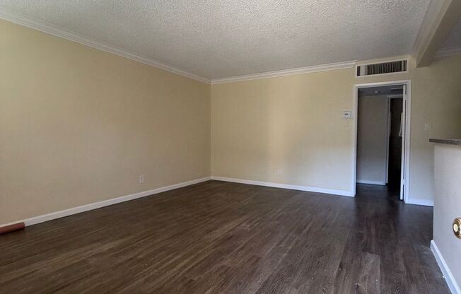 10041 Scott Avenue
