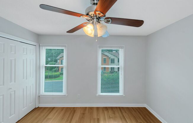 3 beds, 2 baths, $2,800