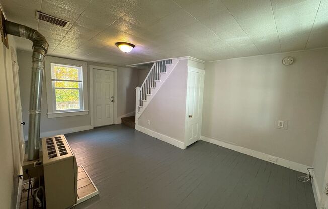 1 bed, 1 bath, $1,295, Unit 2