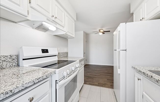 1 bed, 1 bath, 627 sqft, $1,245
