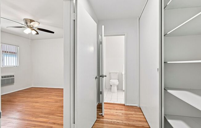 1 bed, 1 bath, 700 sqft, $1,900, Unit 312-E