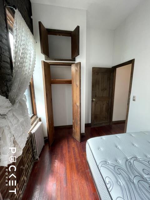 3 beds, 1 bath, $4,500, Unit 19