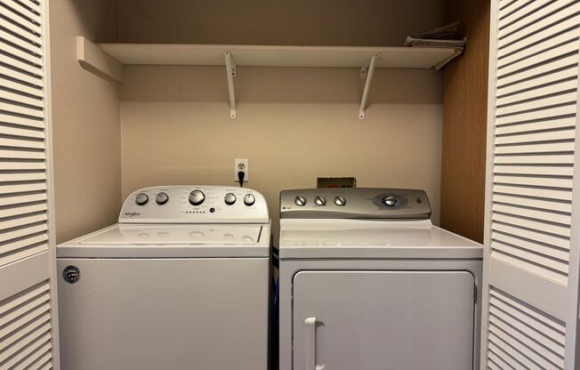 Serene Ground-Floor Condo Overlooking Green Space – Parking Included