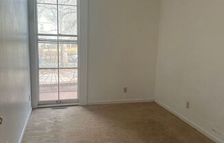 1 bed, 1 bath, $850, Unit unit A1