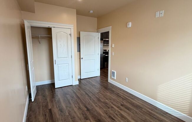 2 beds, 2 baths, 920 sqft, $2,045, Unit 104
