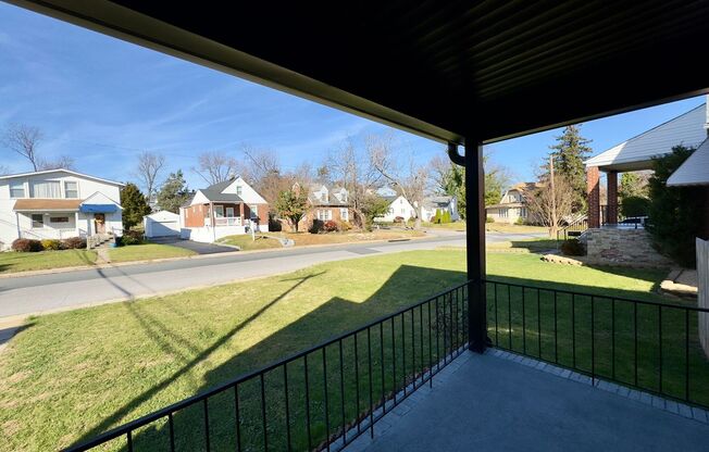 Charming 3 Bedroom/3 Bathroom Detached Home in Woodlawn, MD!