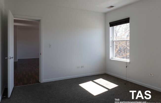 1 bed, 1 bath, $1,725, Unit 4D
