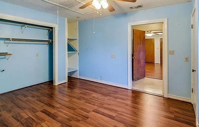 Bryan - 5 bedrooms / 3 bath home near Johnson Elementary