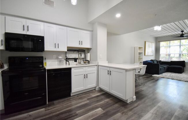 1 bed, 1 bath, $2,200