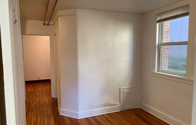 1 bed, 1 bath, 750 sqft, $1,175, Unit 1293012