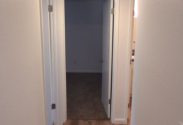 2 beds, 2 baths, 836 sqft, $2,400, Unit 203