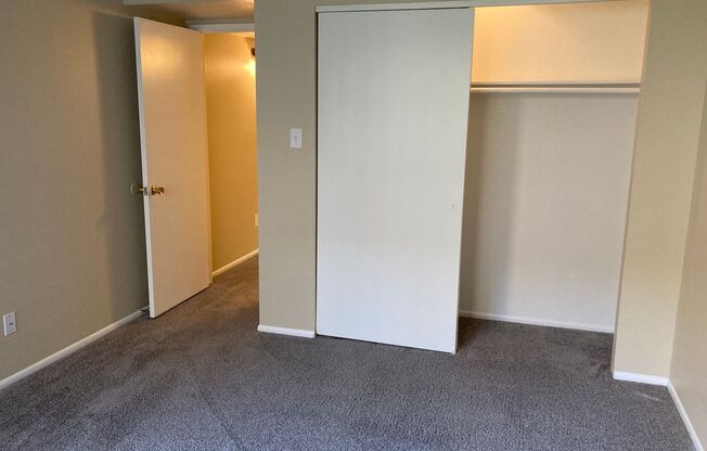 1 bed, 1 bath, 670 sqft, $1,175, Unit 127