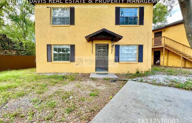 3826 LAKESHORE DR