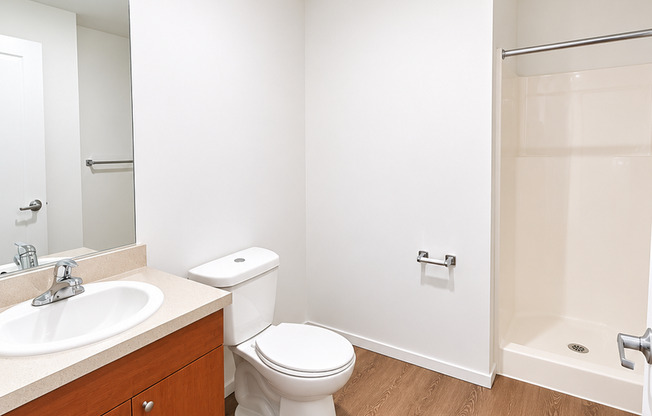 Studio, 1 bath, 175 sqft, $1,075, Unit 3207