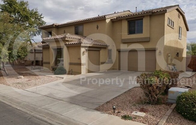 3951 E RAVENSWOOD DR
