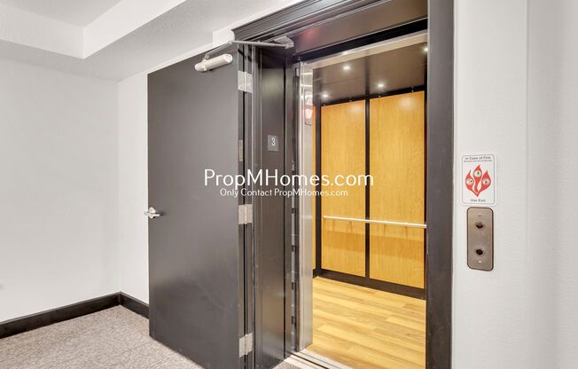 1 bed, 1 bath, $1,449, Unit 287 NE 3rd Street - 206