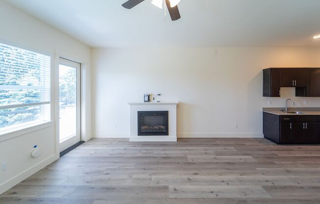 Studio, 1 bath, 538 sqft, $1,399, Unit 1105