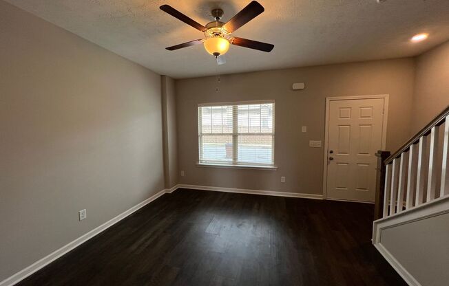 2 Bedroom, 2.5 Bath Townhome in Antioch - Available Now!
