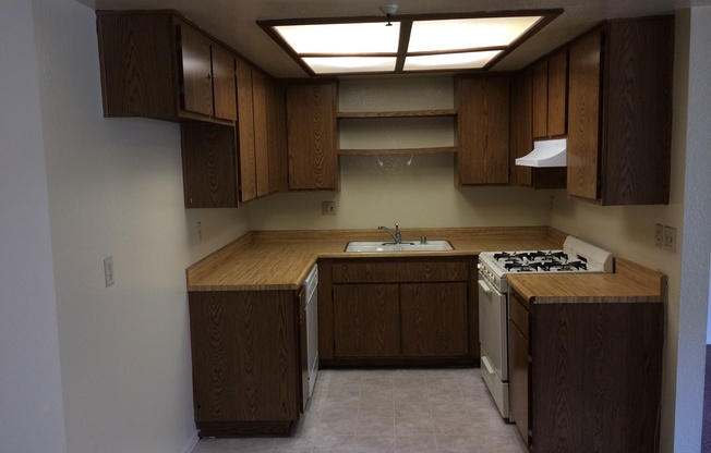 1 bed, 1 bath, 825 sqft, $1,650, Unit 205