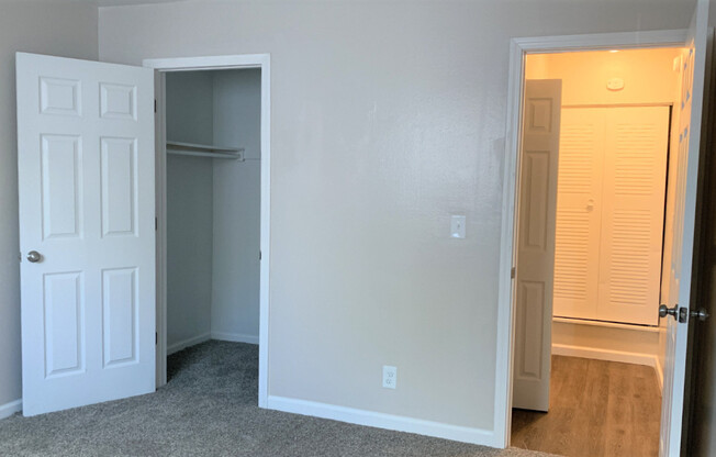 1 bed, 1 bath, 650 sqft, $940, Unit N-1019
