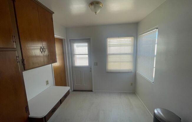 3 beds, 2 baths, $3,795