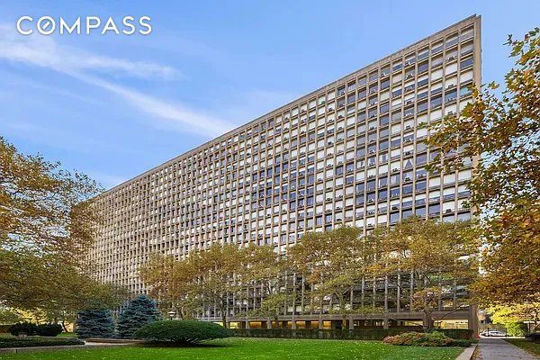 Studio, 1 bath, $3,200, Unit 12D