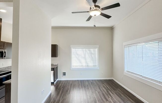 1 bed, 1 bath, 690 sqft, $1,200, Unit Cap6