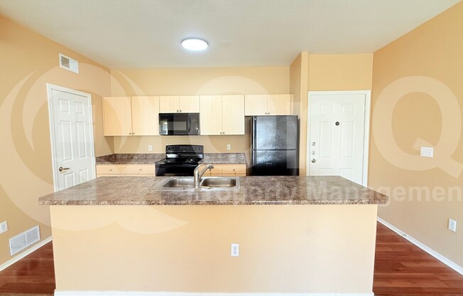 1 bed, 1 bath, 748 sqft, $1,100, Unit 3019