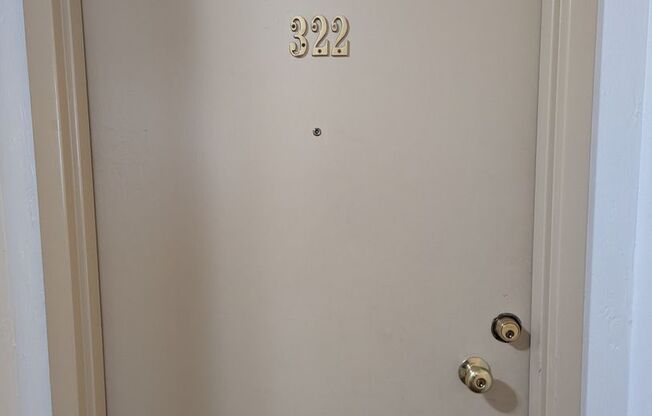 4220 Cesar Chavez Street (307r)