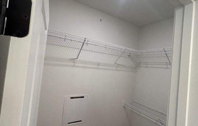 2 beds, 2 baths, 1,190 sqft, $2,000, Unit A302