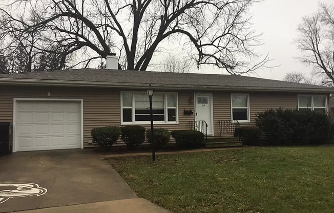 Charming 3-Bedroom Home with Spacious Layout in Normal, IL