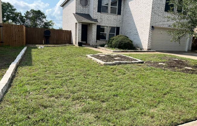 Lovely Home in Leander's Westwood Neighborhood!