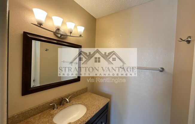 2 beds, 2 baths, 860 sqft, $1,500, Unit 2057