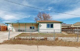 Charming 3 bed/1 bath home