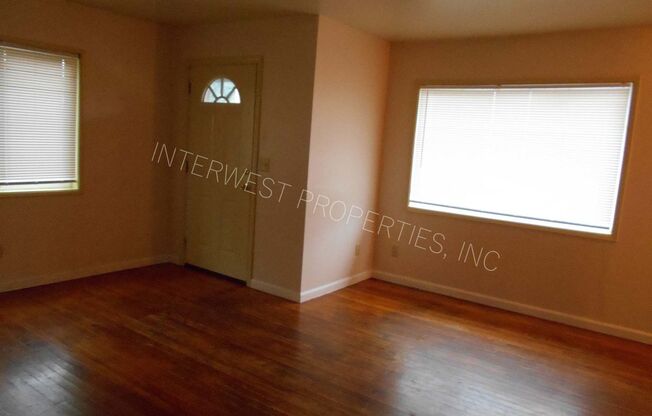 1 bed, 1 bath, 450 sqft, $1,295, Unit 12408