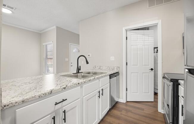 2 beds, 2.5 baths, 1,164 sqft, $1,695