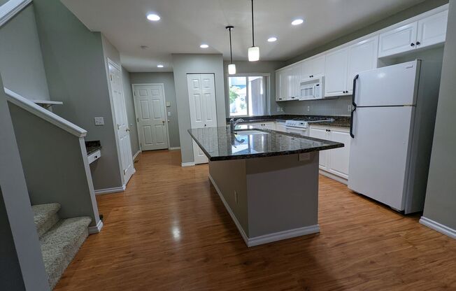 Exclusive Summerwind Town Home Community