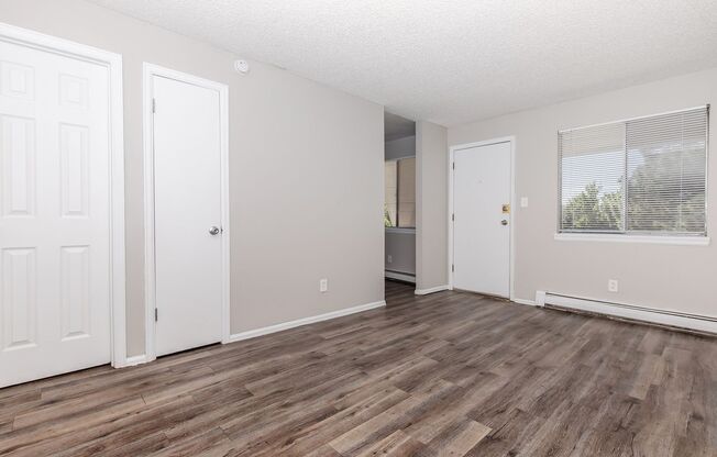1 bed, 1 bath, 532 sqft, $1,005, Unit 2005-15
